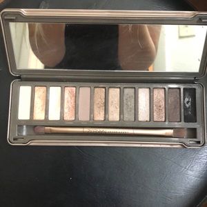 Naked 2 Urban Decay Eyeshadow Palette
